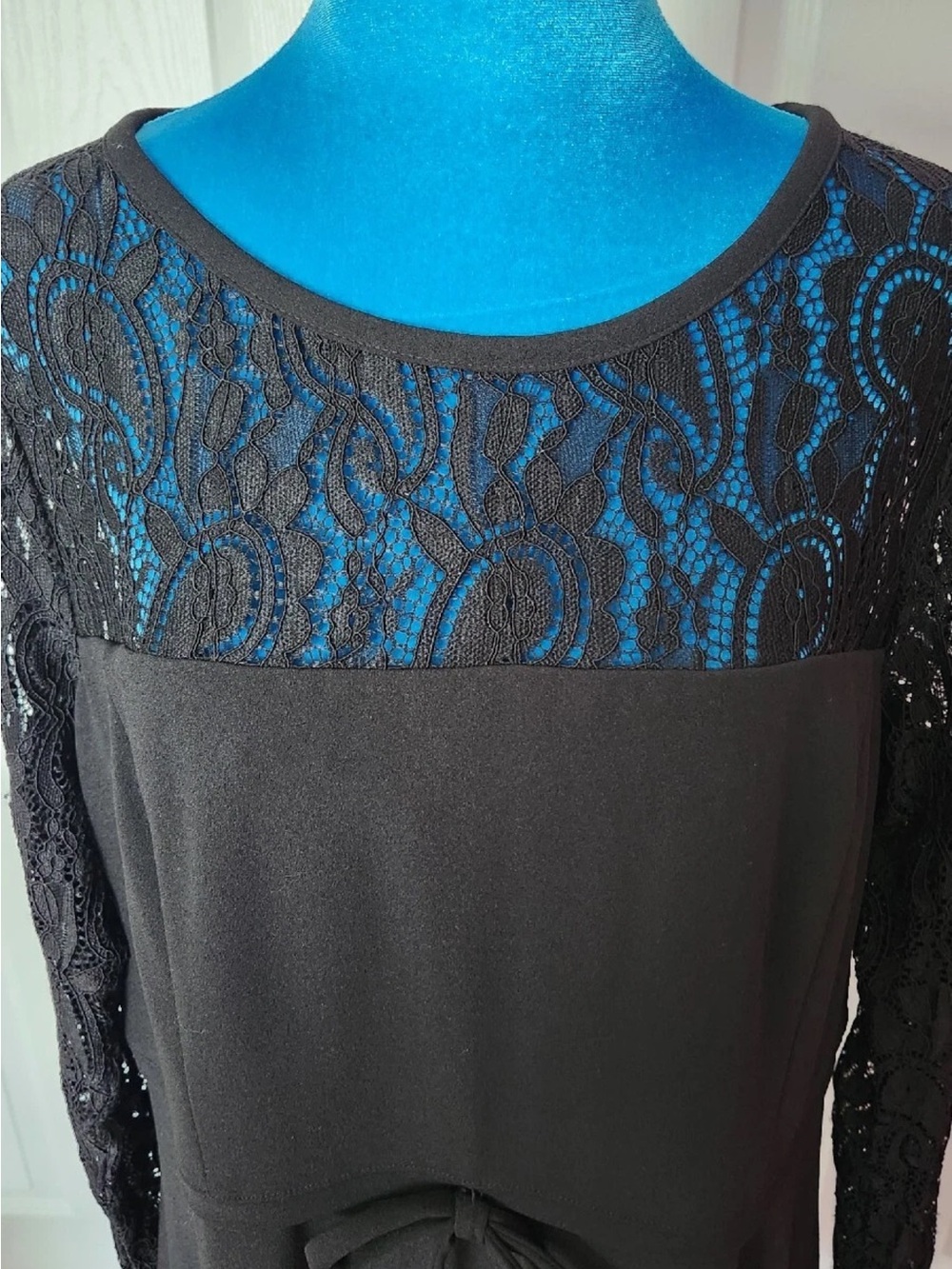 Black Lace-Sleeve Women’s Dress Tommy Hilfiger - Picture 2 of 5